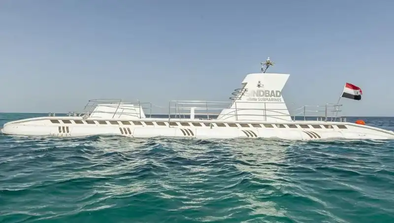 Kızıldeniz'de Denizaltı Faciası: 44 Turist Kayboldu