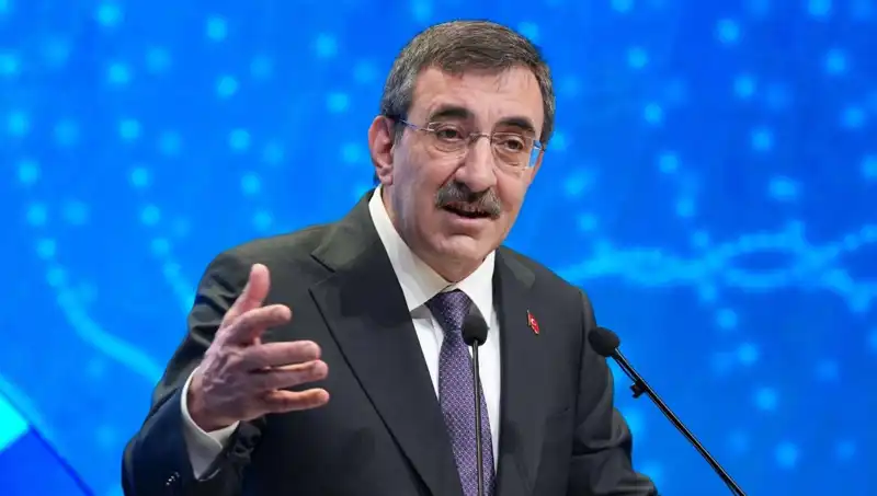 Cevdet Yılmaz, CHP Kurultay Davası İçin İki Alternatif Sunuyor!