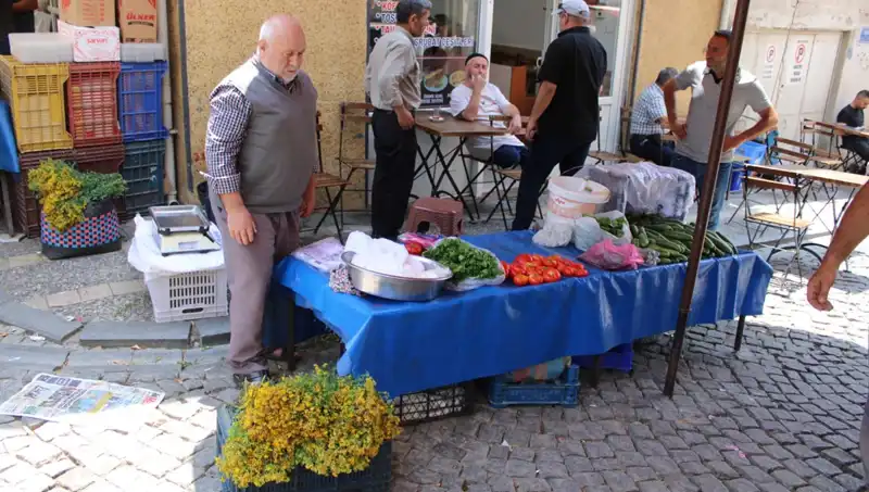 Dağların Gizemli Bitkisi: Şifa Kaynağı Olarak 30 TL'ye Satılıyor