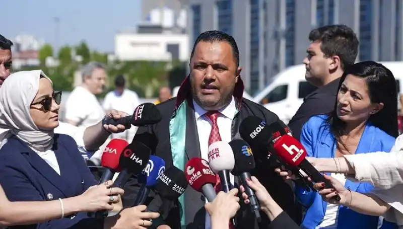 Avukat Rezan Epözdemir'in Adliyeye Sevk Edilmesi, Gözler Yargıya Çevrildi