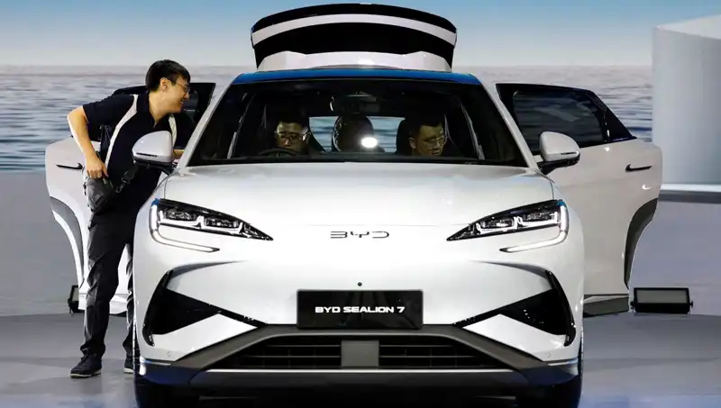 BYD, Tesla'yı Geride Bıraktı: Satışlarda 100 Milyar Dolar Barajı Aşıldı
