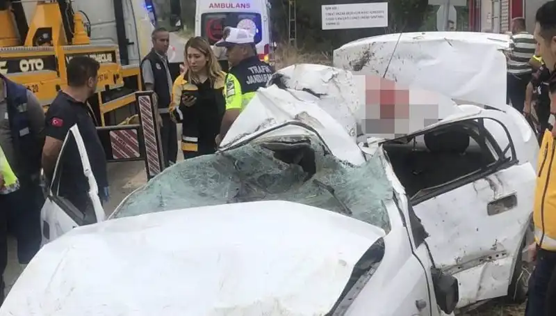 Tokat’ta Dehşet Anları: Otomobil Devrildi, Sürücü Hayatını Kaybetti