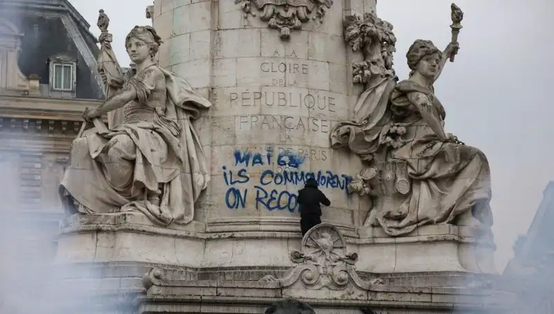 Paris Belediyesi’nden Grafiticilere Sert Önlem: Şehir Sanatına Savaş Açıldı!
