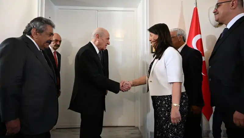 Bahçeli ve DEM Parti Heyeti Arasında Gizemli Toplantı Gerçekleşti