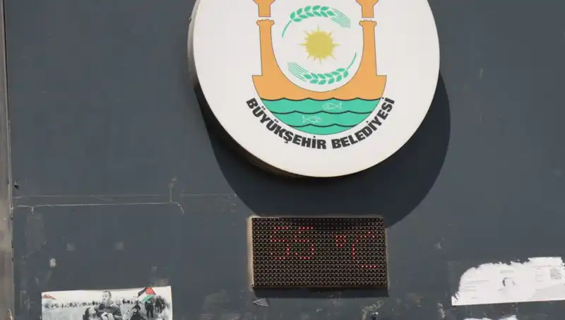 Sıcaklık Rekorları Kırılıyor: Termometreler 55 Derece Gösterdi!