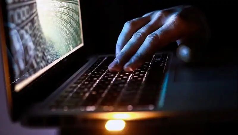 Kiracı ile Ev Sahibinin Flört Uygulaması Skandalı: Ahlaksız Tuzak İddiaları