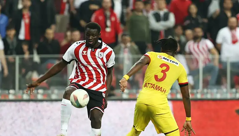 Samsunspor'un Hedefi: UEFA Avrupa Ligi Gruplarına Katılmak İçin Hazırlıklar
