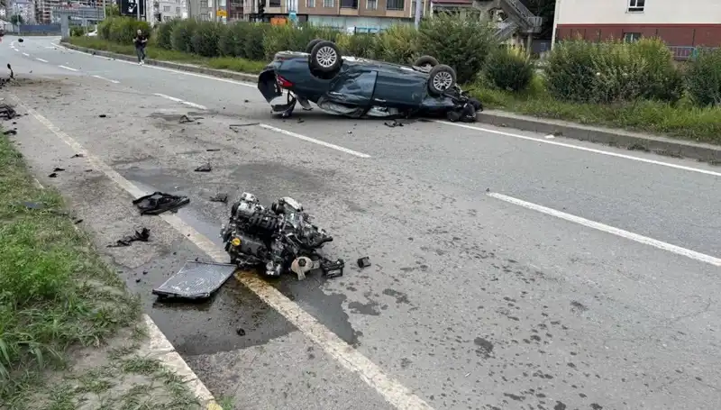 **Artvin'de Feci Kaza: 1 Çocuk ve 2 Kişi Hayatını Kaybetti**