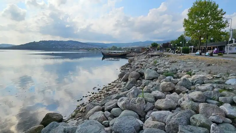 Sapanca Gölü'nde Su Seviyesi Düşerken Doğanın Dengesi Tehlikede