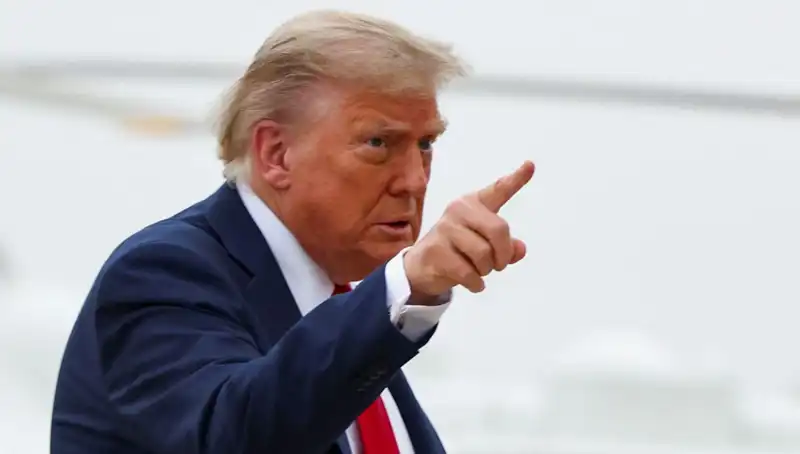 Trump Yönetiminden 36 Ülkeye Daha Seyahat Yasağı Açıklaması!