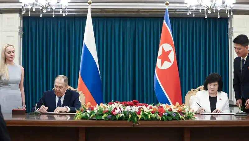 Rusya ve Kuzey Kore: Diplomasinin Derin Sularında Yeni Bir Buluşma