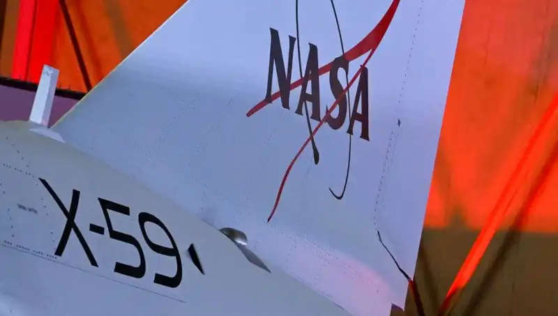 NASA'nın Sessiz Süpersonik Uçağı Test Ediliyor: Geleceğin Havacılığı Nasıl Değişecek?