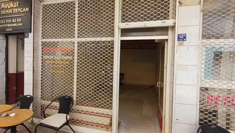 Yarım Asırlık Dükkanın Kapanışı: Anılarla Dolu Bir Hikaye