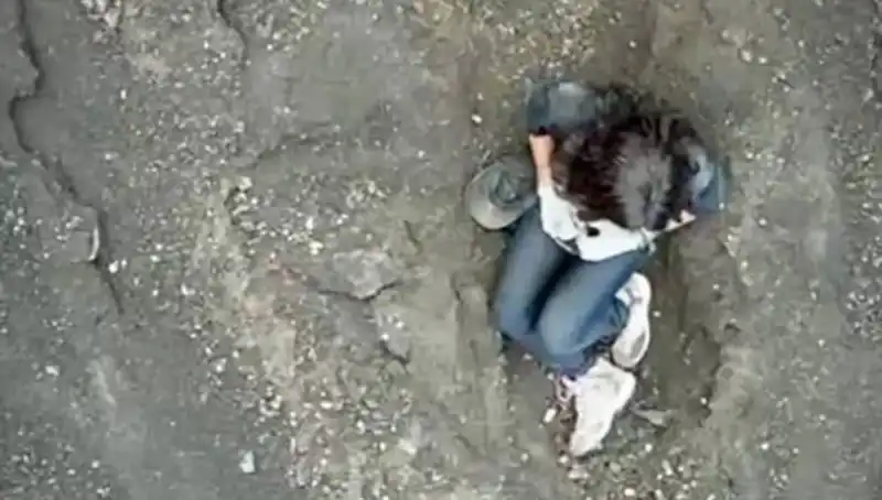 Yanardağın Derinliklerinde Kaybolan Turist Üzücü Bir Şekilde Hayatını Kaybetti
