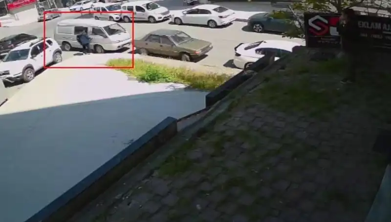 Araç Hırsızını Suçüstü Yakalayan Vatandaşın Hikayesi