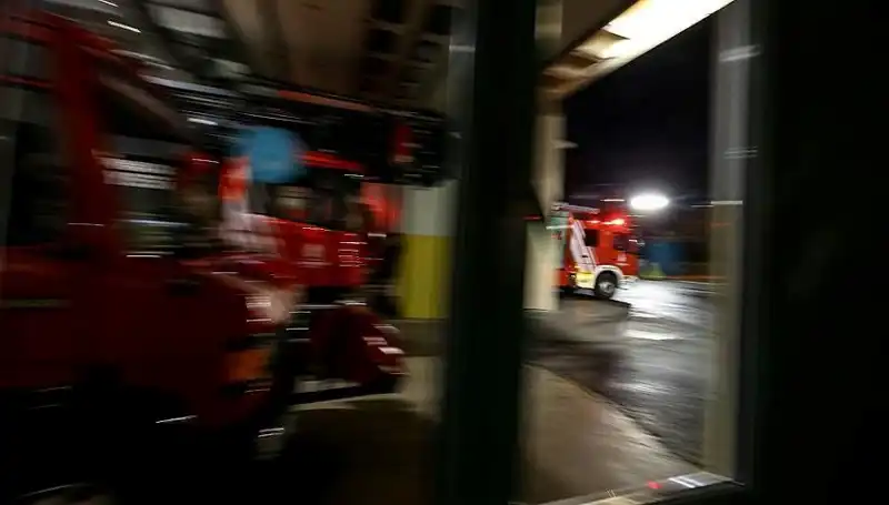Konya'da Korkutan İş Yeri Yangını: Dumandan Etkilenen 4 Kişi Hastaneye Kaldırıldı