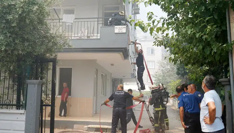 Tartışma Sonrası İki Daireyi Ateşe Veren Genç Şoke Etti