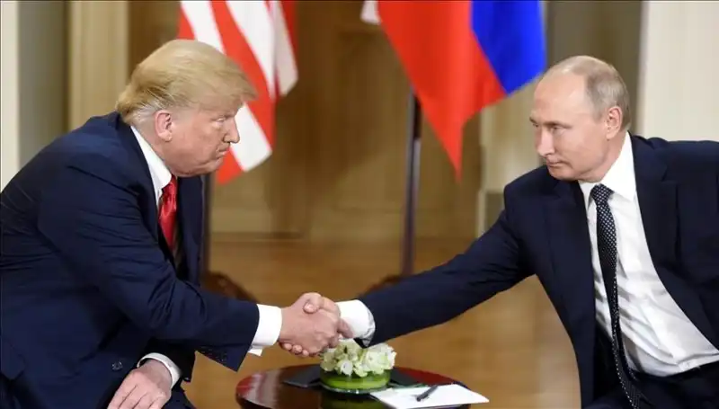 Kremlin'den Üst Düzey Açıklama: Putin, Trump ile Görüşmelere Hazır