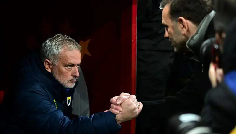 Derbiye Dört Gün Kaldı: Mourinho ve Buruk İkinci Kez Kapışacak